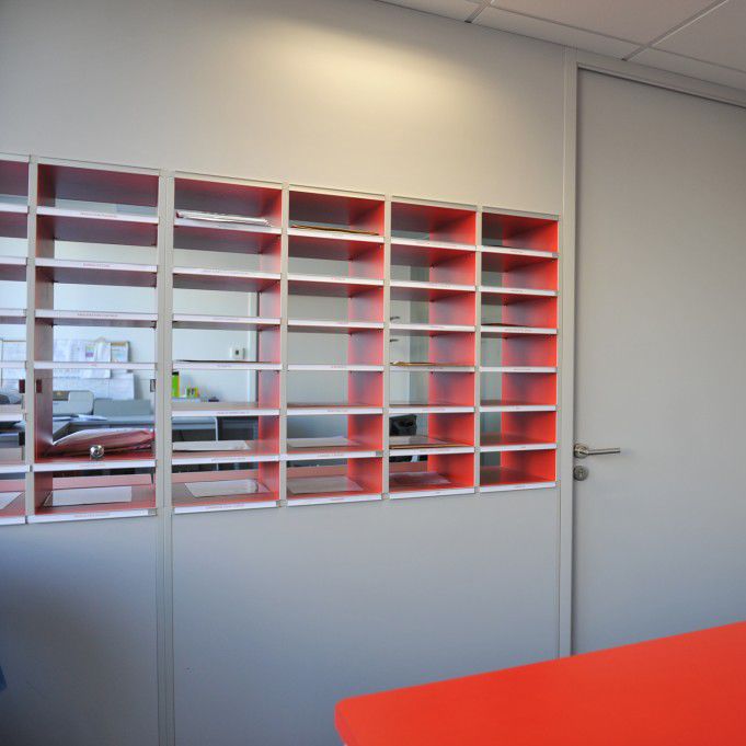 Cloison amovible etagere