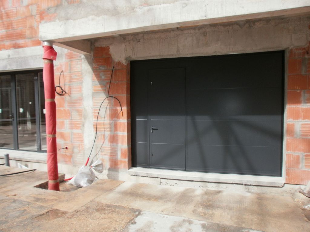 Porte de garage neo10