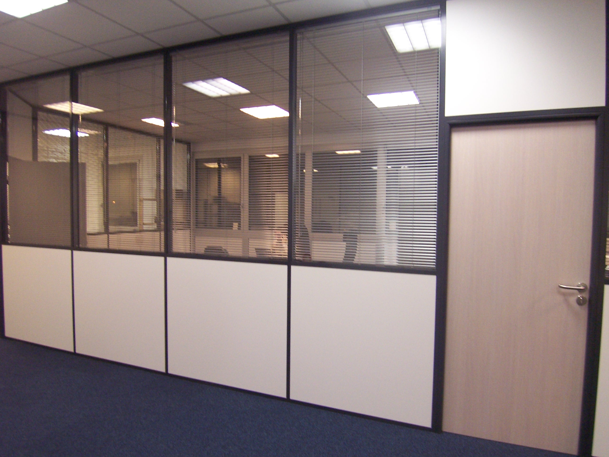 Cloison modulaire vitrée