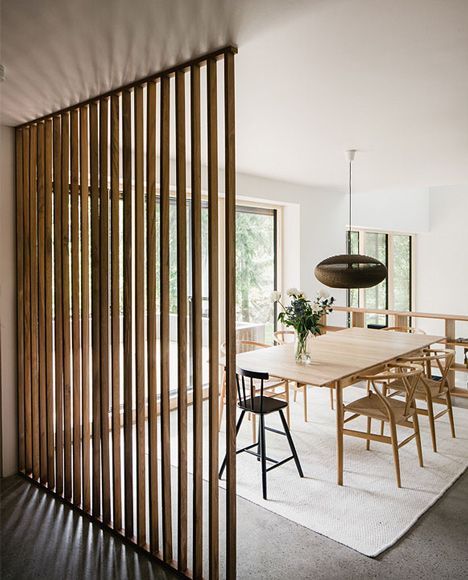 Cloison separative en bois