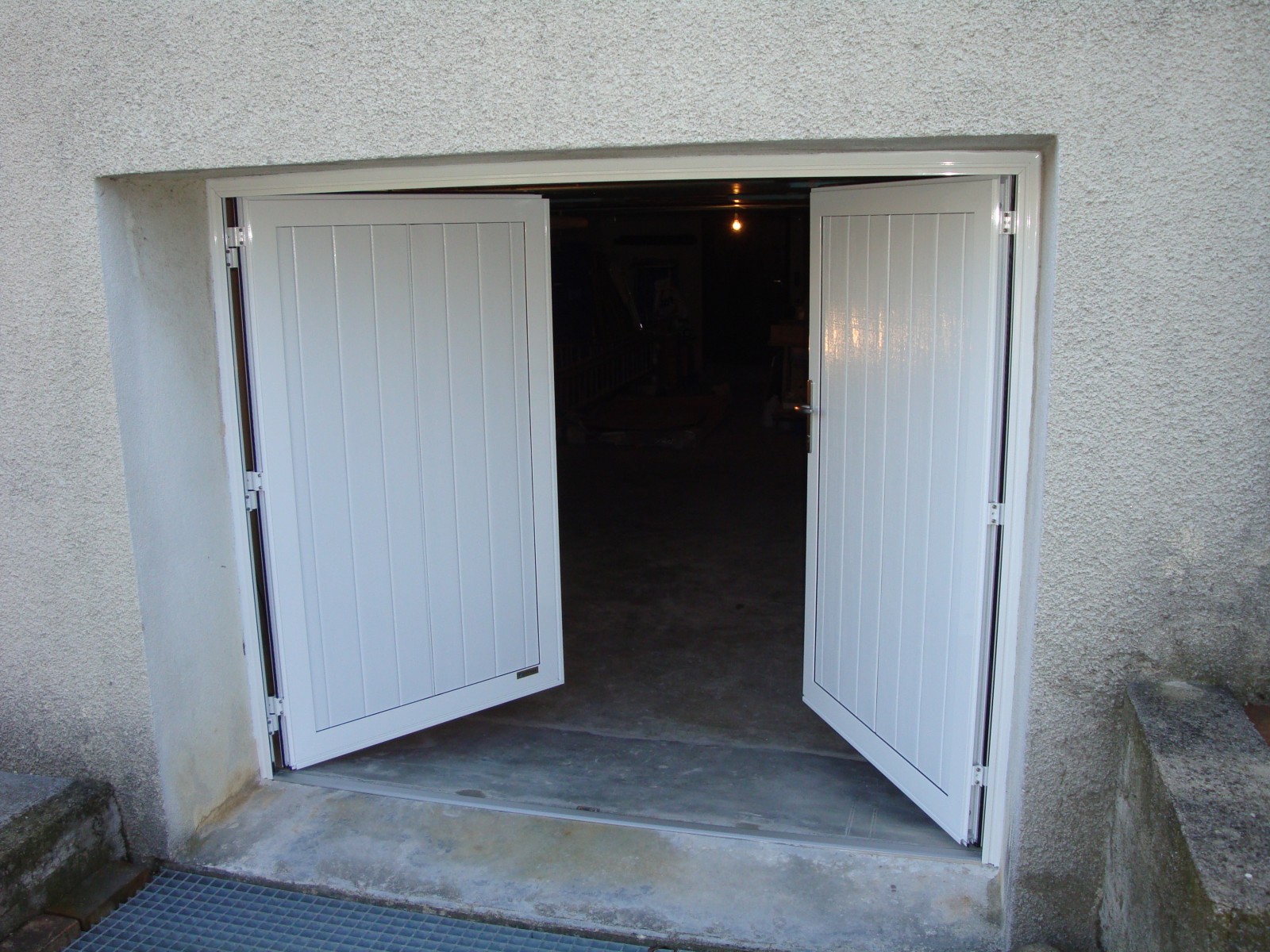 Porte de garage battant