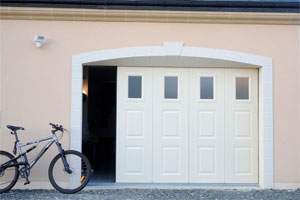 Porte de garage pliante lapeyre