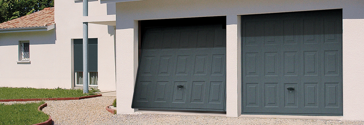 Porte de garage basculante aluminium