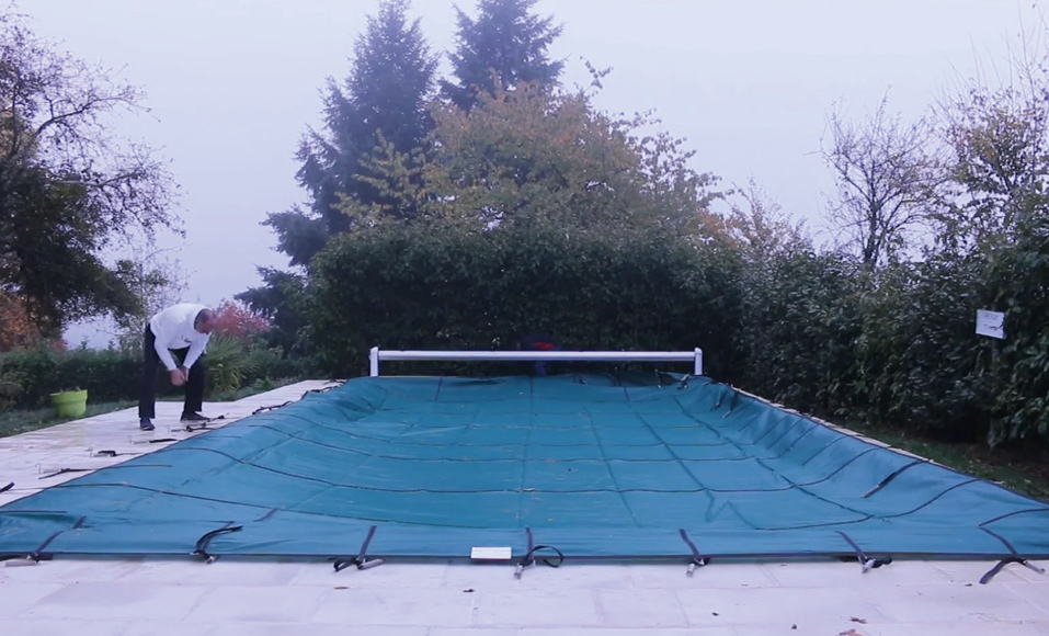 Comment hiverner une pompe à chaleur piscine