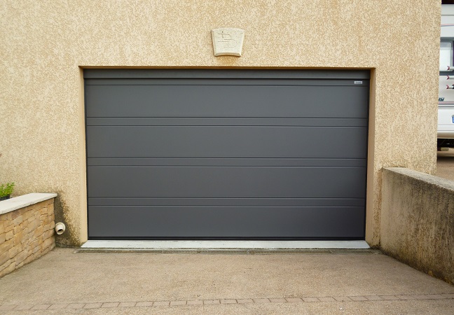Porte de garage sectionnelle normstahl