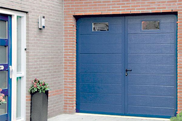 Porte de garage sur mesure en pvc