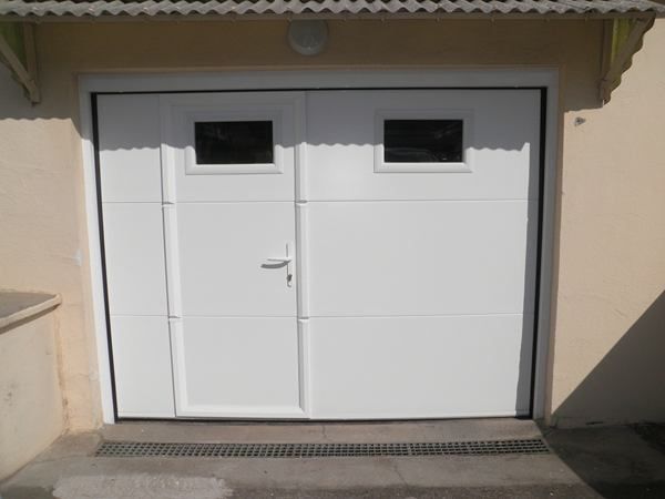 Lapeyre porte de garage sectionnelle avec portillon