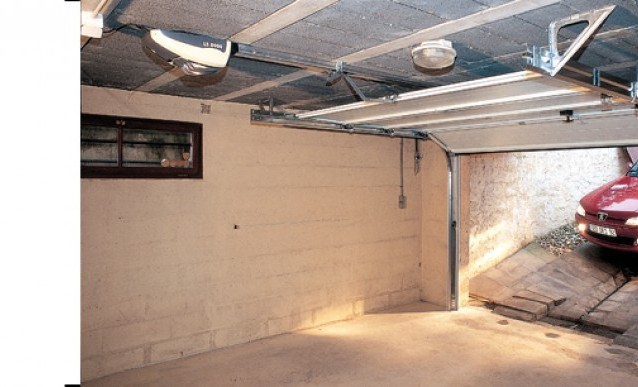 Porte de garage sectionnelle reglage