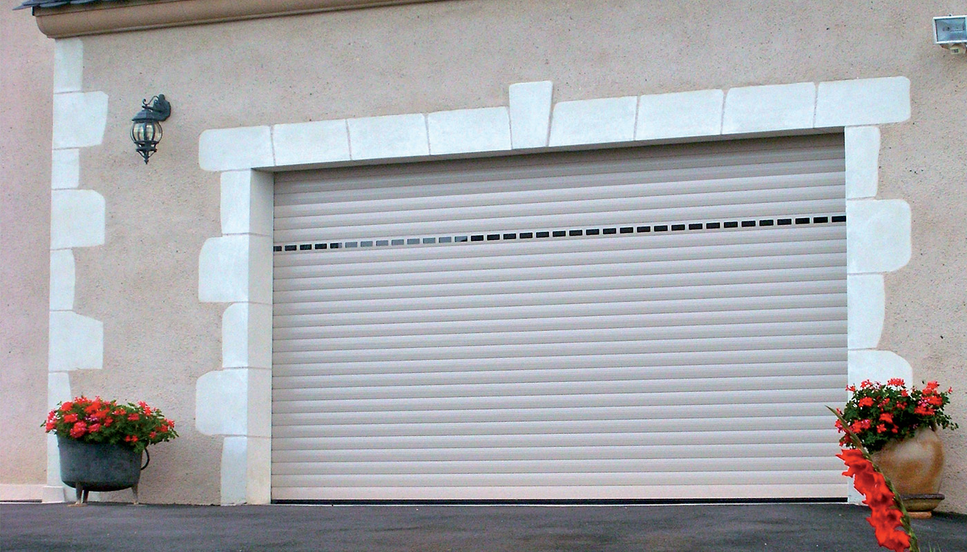 Porte de garage enroulable standard