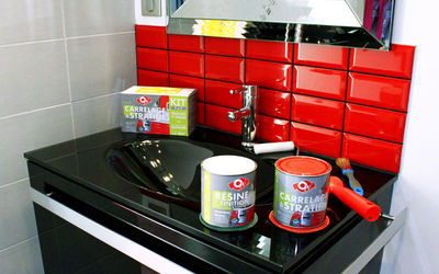 Peinture rouge laqué pour meuble cuisine
