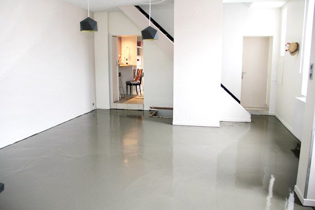 Peindre carrelage sol lisse