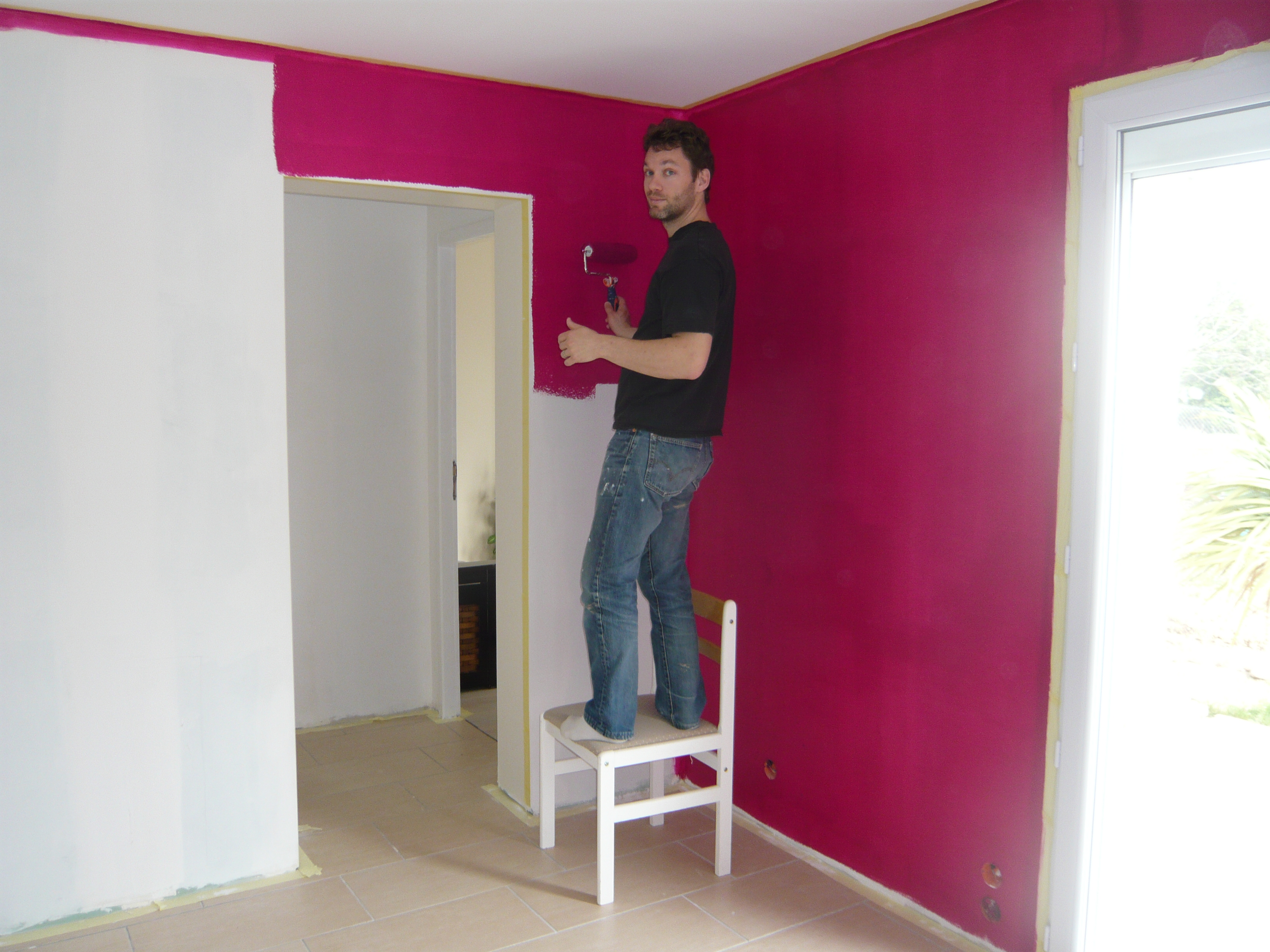 Peinture carrelage framboise