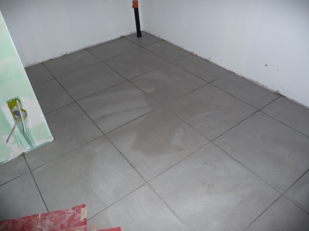 Peinture carrelage ratée