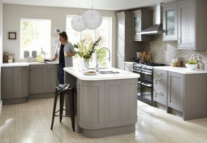 Couleur peinture avec cuisine taupe