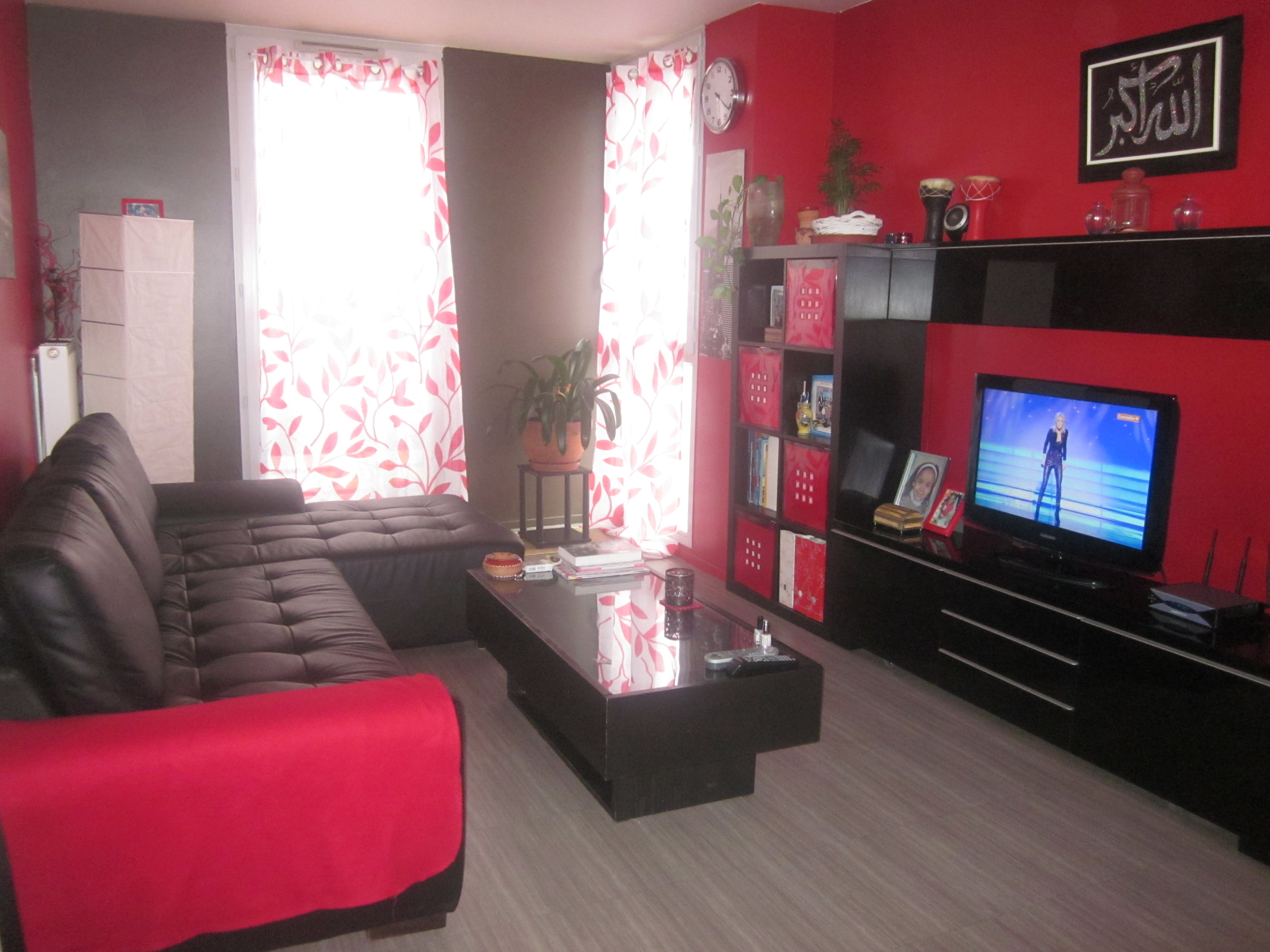 Peinture deco gris et rouge