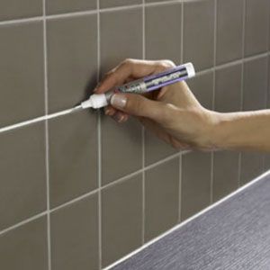 Refaire peinture carrelage salle de bain