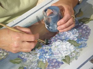 Peinture decorative sur bois et metal
