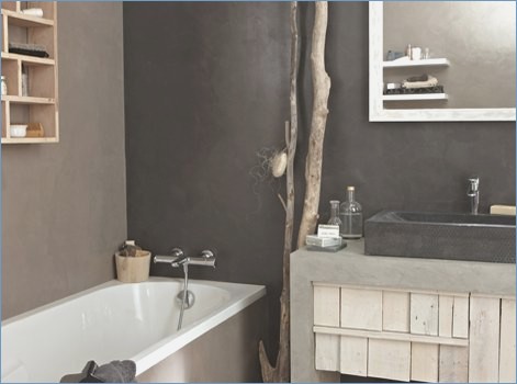 Peindre un carrelage salle de bain