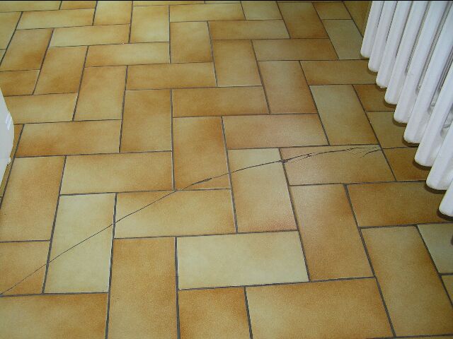 Peinture carrelage au sol cuisine