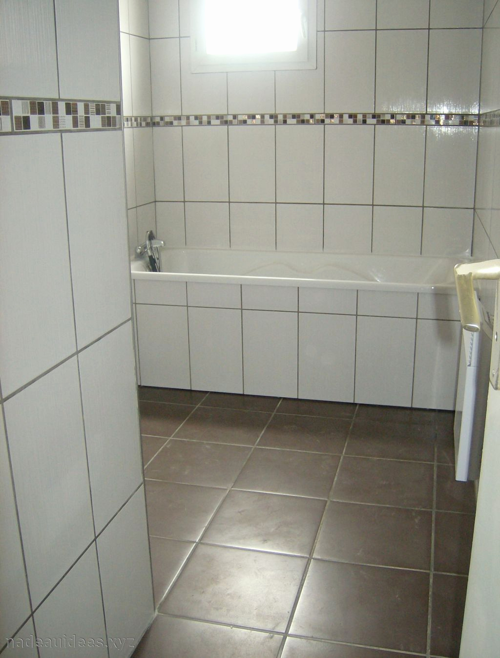 Peinture carrelage oxytol