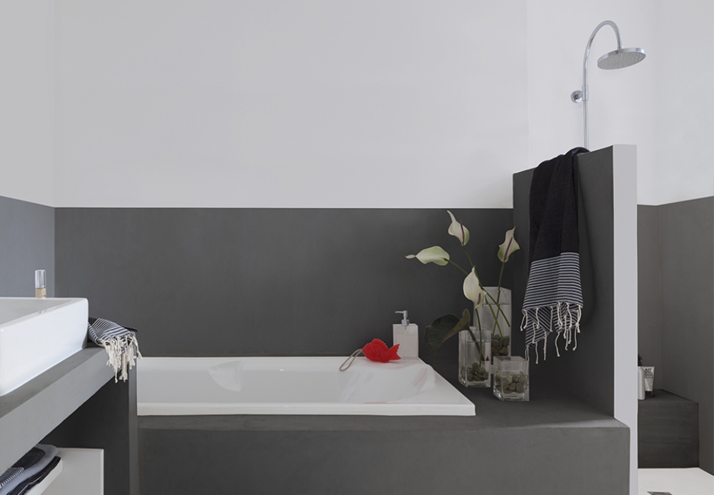 Teinte peinture carrelage salle de bain