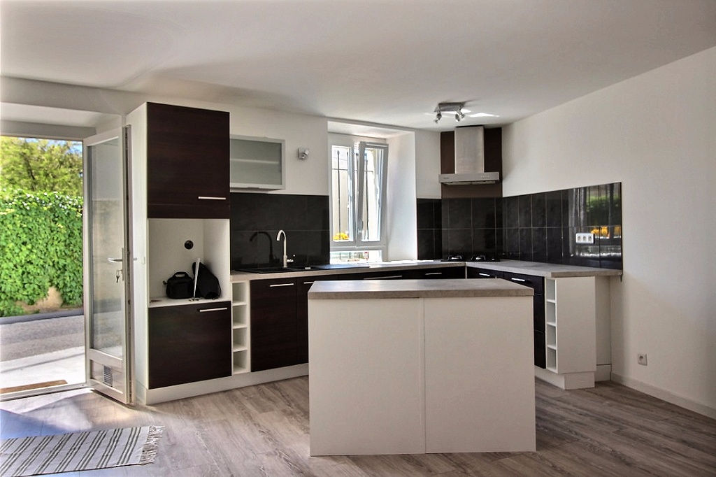 Maison plan de cuques a vendre