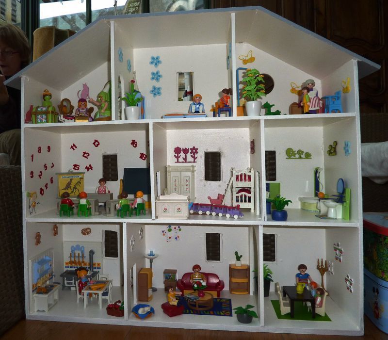 Plan fabrication maison de barbie