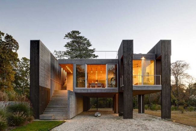 Plan maison contemporaine sur pilotis