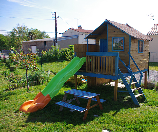 Plan de maison enfant sur piloti
