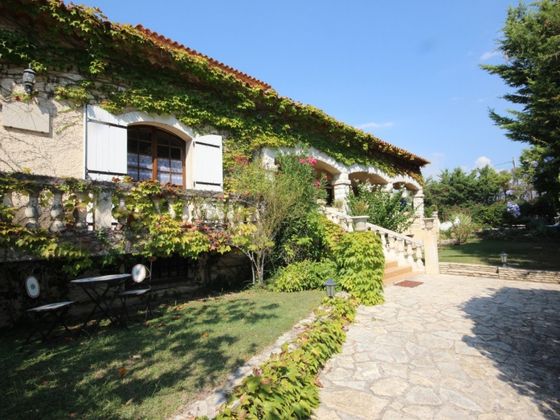 Maison a vendre plan de cuques particulier