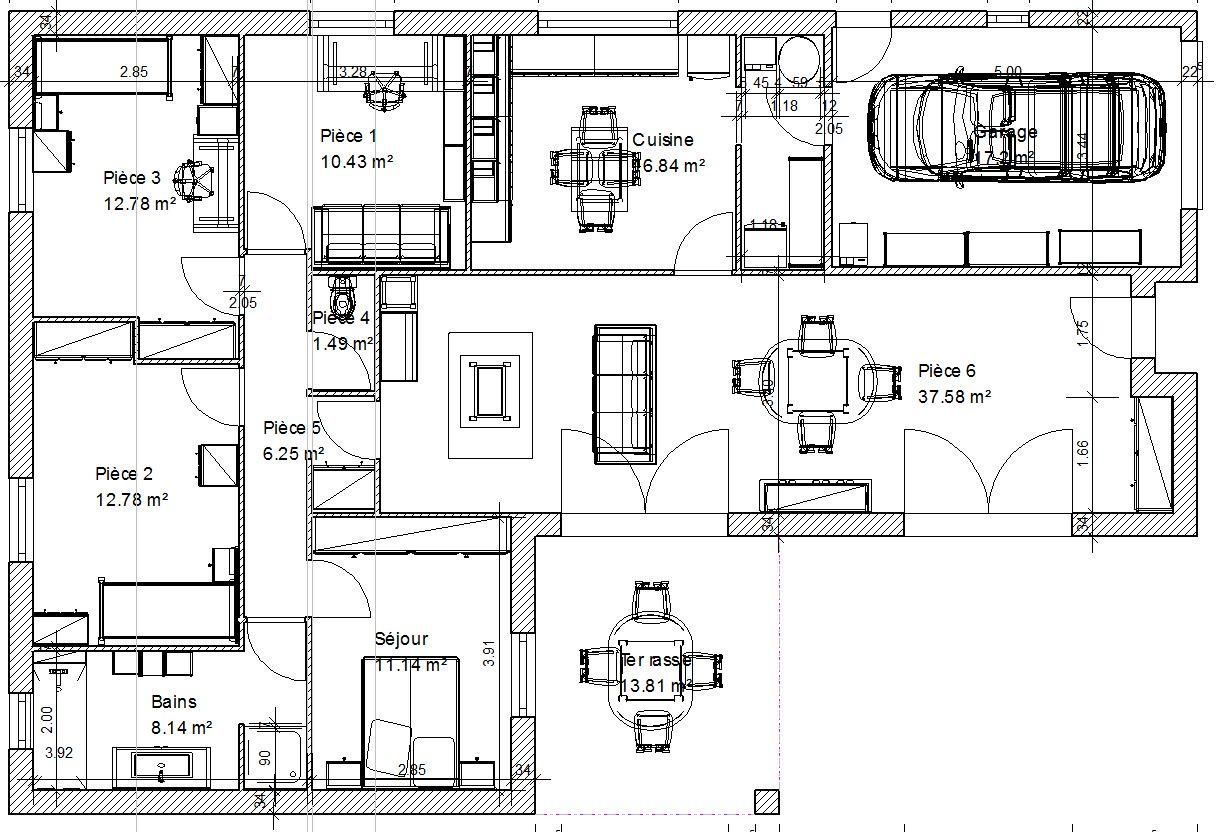 Plan de maison 8 pièces