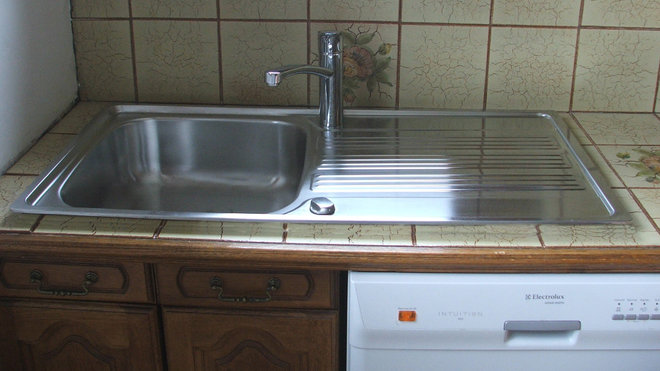 Comment rénover un évier en inox
