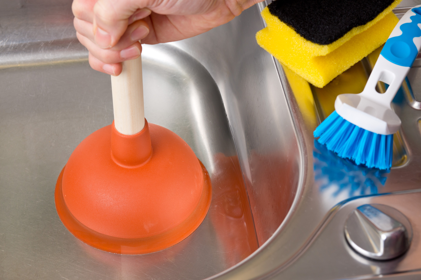 Déboucher évier bicarbonate de soude