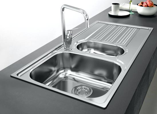 Robinet pour évier de cuisine