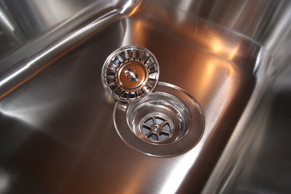 Decaper un evier inox