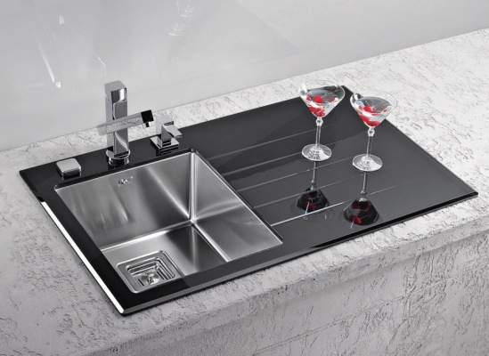 Evier inox et verre