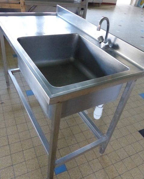 Grand evier inox professionnel