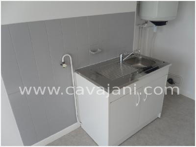 Meuble de cuisine avec evier inox