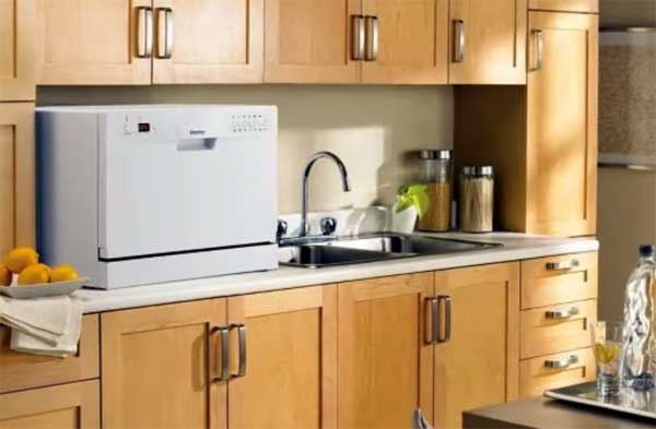 Installer lave vaisselle sous un evier branchement
