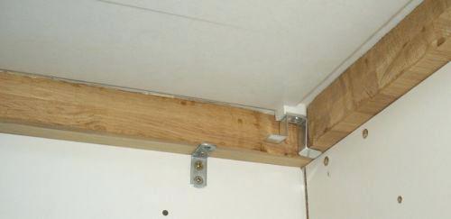 Fixation evier inox sur plan de travail