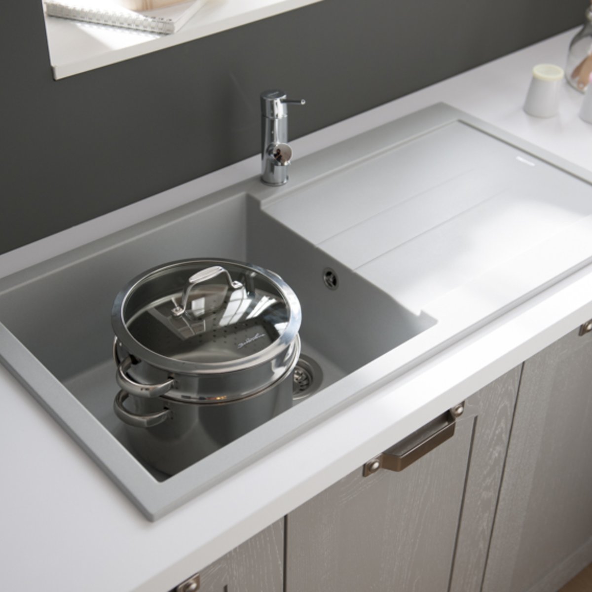 Evier blanc cuisine